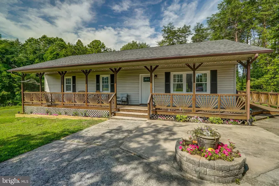 971 CEDAR HILL RD, Mineral, VA 23117