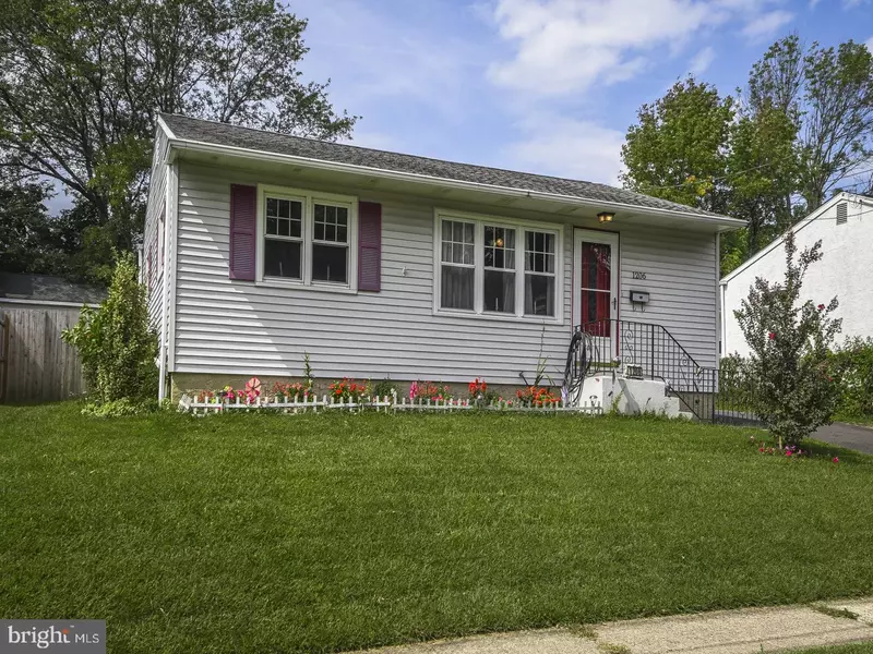 1206 HALL AVE, Abington, PA 19001