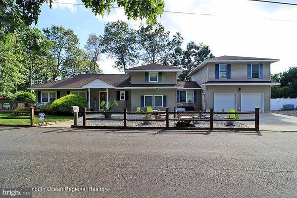 205 ALGONQUIN TRL, Forked River, NJ 08731