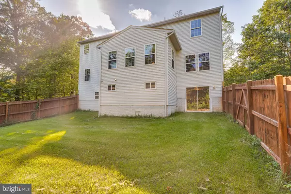 Hedgesville, WV 25427,324 MESQUITE