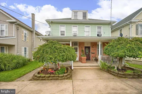 30 N GREEN, Palmyra, PA 17078