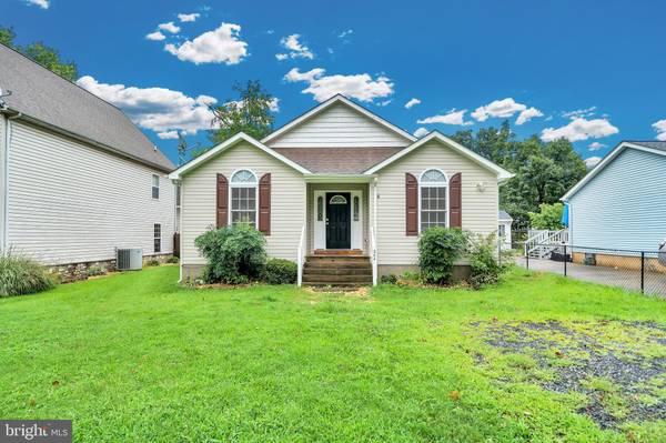 204 7TH ST, Colonial Beach, VA 22443