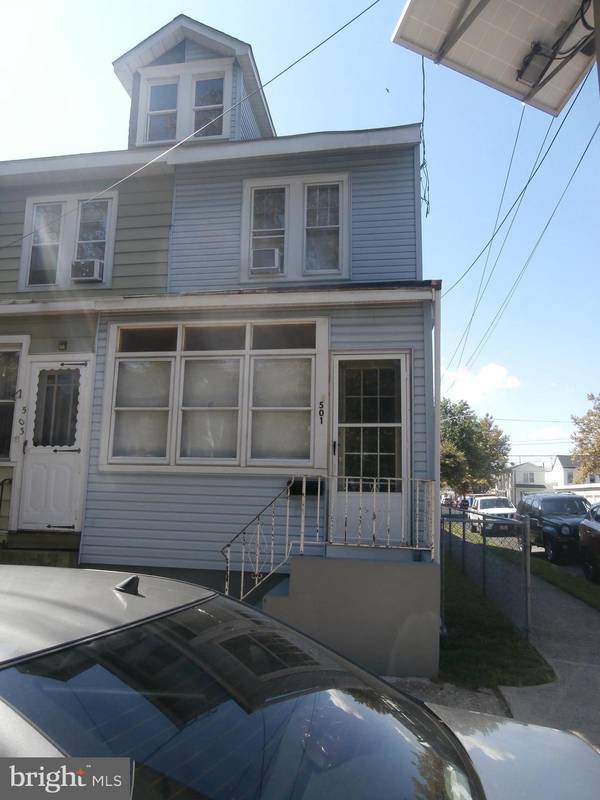 501 WOODLAND ST, Trenton, NJ 08610