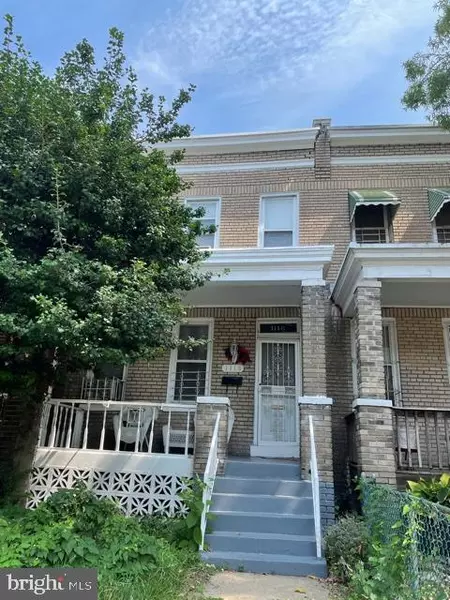 1118 NEAL ST NE, Washington, DC 20002