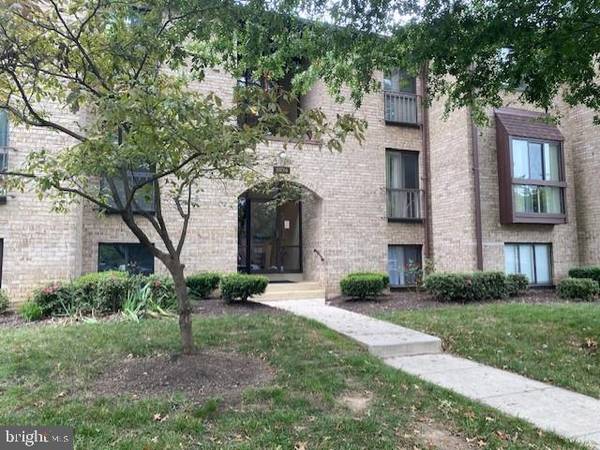 2074 ROYAL FERN CT #1C, Reston, VA 20191