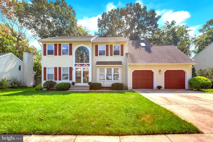 10 AUTUMN RIDGE DR, Glassboro, NJ 08028