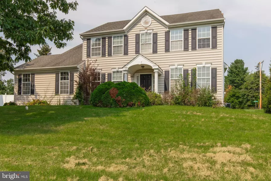 1370 JASPER DR, Ambler, PA 19002