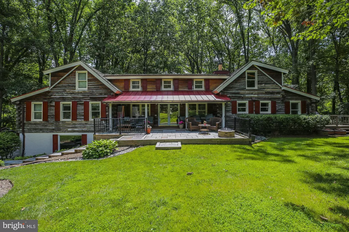Vienna, VA 22182,1536 WINDSTONE DR