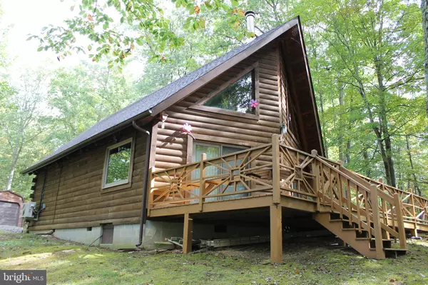 Paw Paw, WV 25434,89 WOLF HOLLOW CT