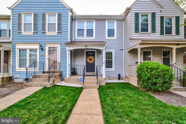 6350 CHIMNEY WOOD CT, Alexandria, VA 22306