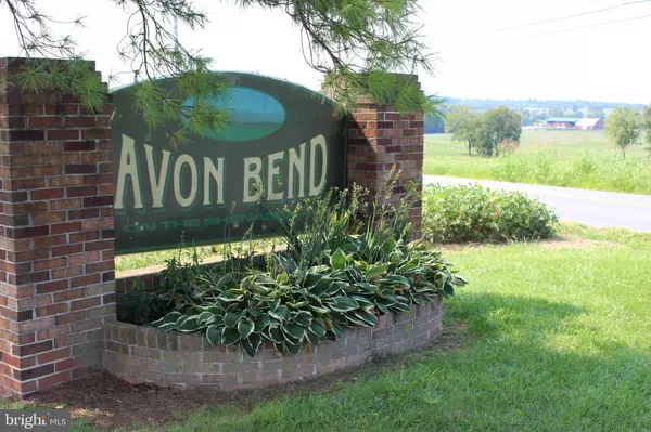 Charles Town, WV 25414,150 AVON BEND RD