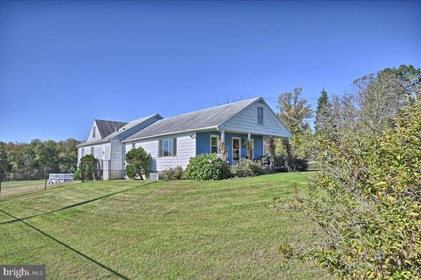 Lewisberry, PA 17339,530 MOUNT AIRY