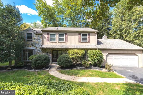 212 CROFTRIDGE DR, Broomall, PA 19008