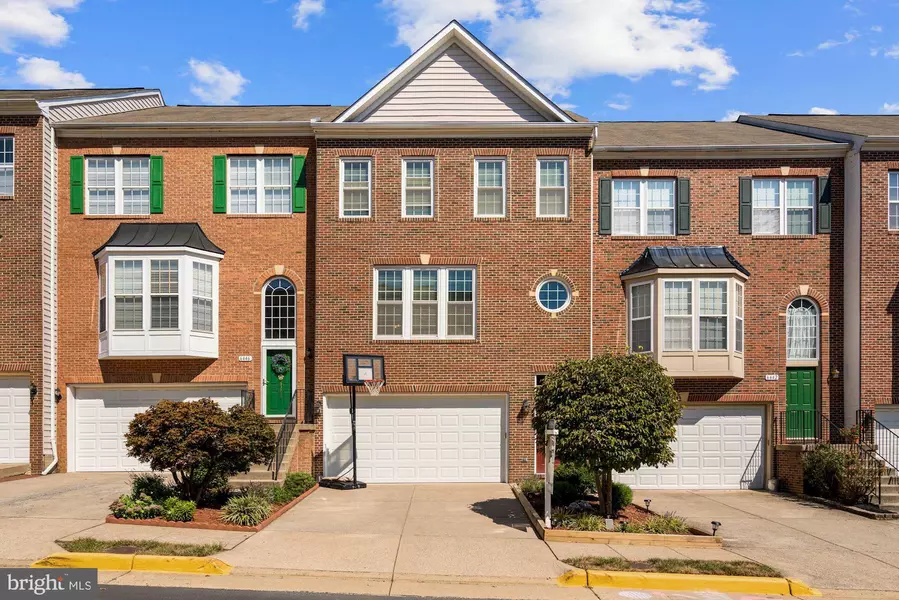 6444 SUTCLIFFE DR, Alexandria, VA 22315