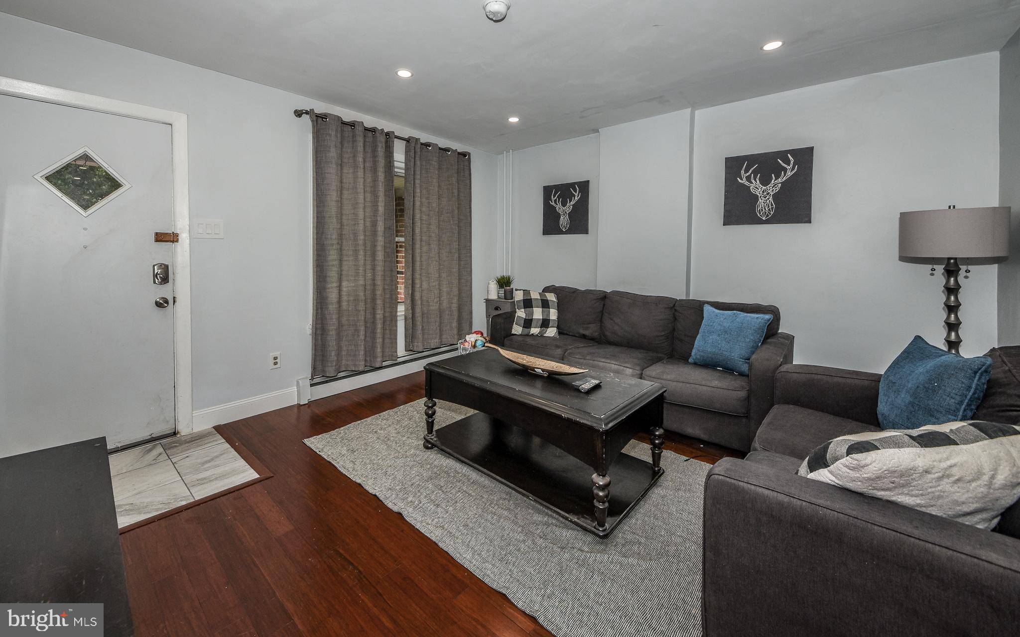 Philadelphia, PA 19128,455 HERMITAGE ST
