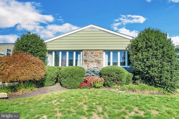 Havertown, PA 19083,114 GREENBRIAR LN