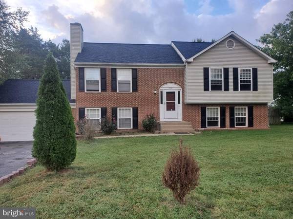 7724 STOCKWELL DR, Fredericksburg, VA 22407