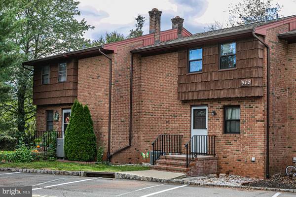 912 RENATE DR #2, Hillsborough, NJ 08844