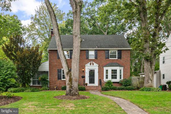 421 ELM, Haddonfield, NJ 08033