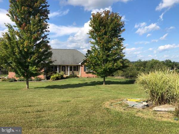 1617 CLARY RD, Strasburg, VA 22657