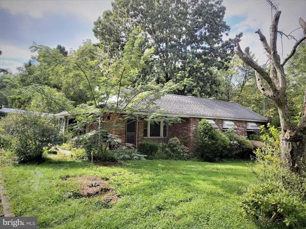 4790 LEWISBERRY RD, Dover, PA 17315