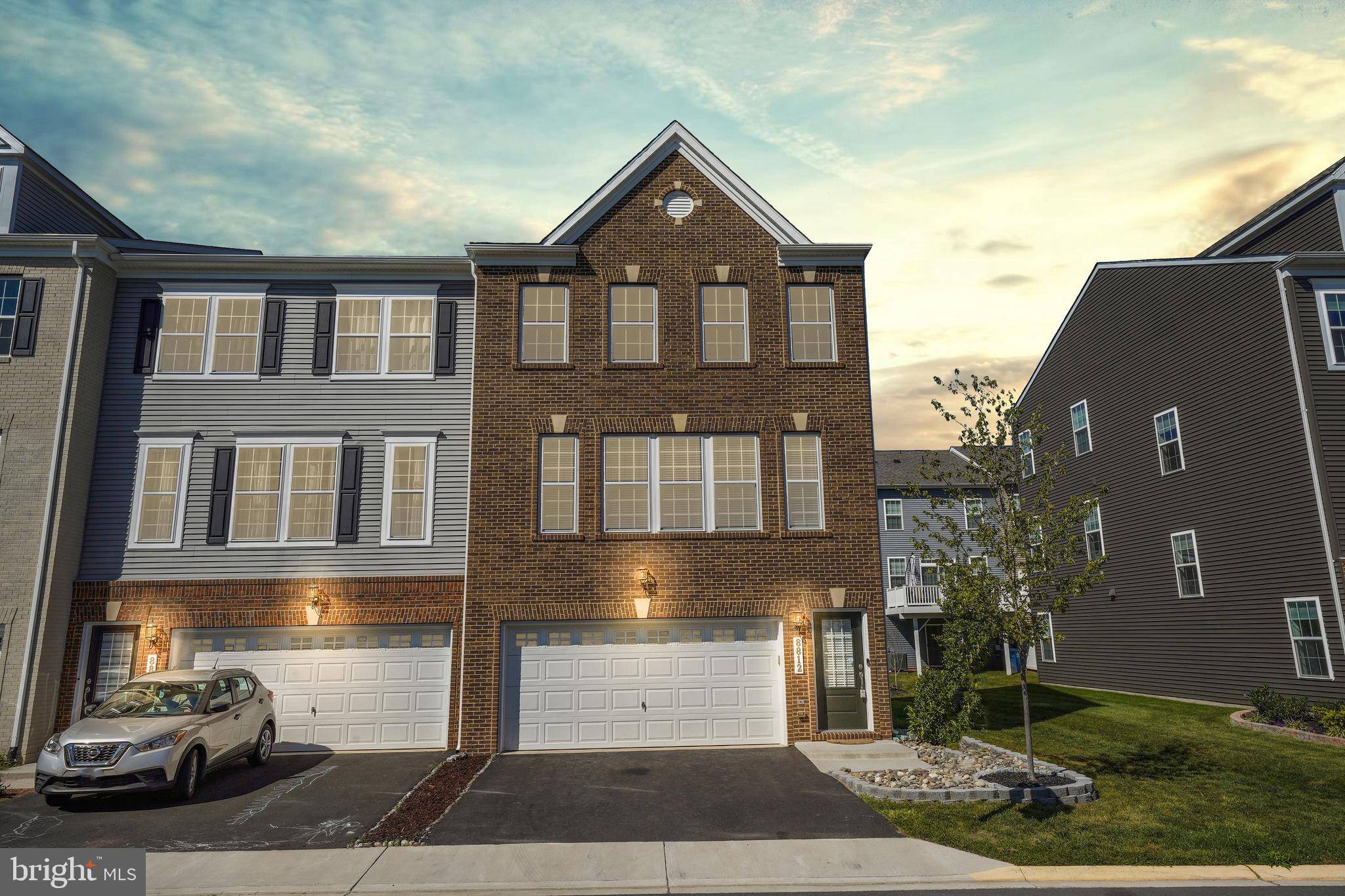 8812 ENGLEWOOD FARMS DR, Manassas, VA 20112