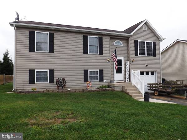 339 UNIVERSE DR, Martinsburg, WV 25404