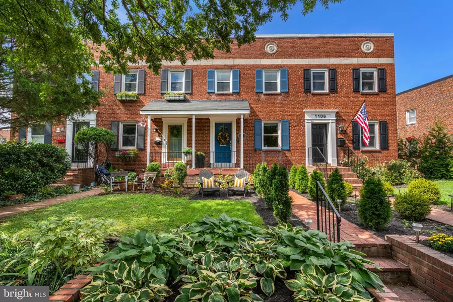 1104 COLONIAL AVE, Alexandria, VA 22314