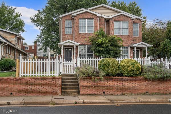 112 E GLEBE RD, Alexandria, VA 22305