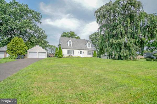 86 CAMERON RD, Huntingdon Valley, PA 19006