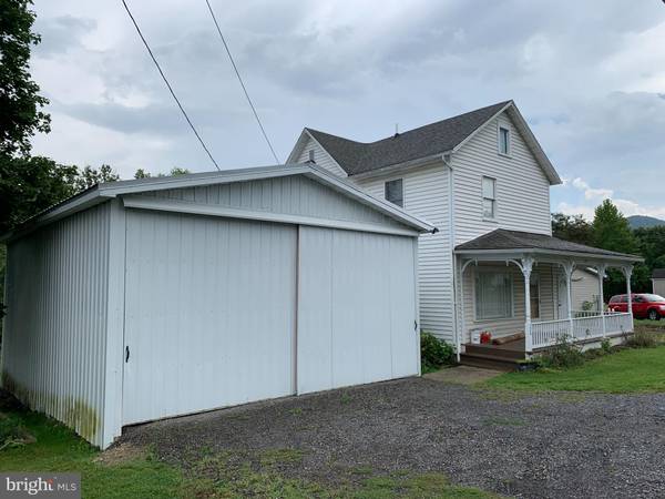 124 HYNDMAN RD, Hyndman, PA 15545