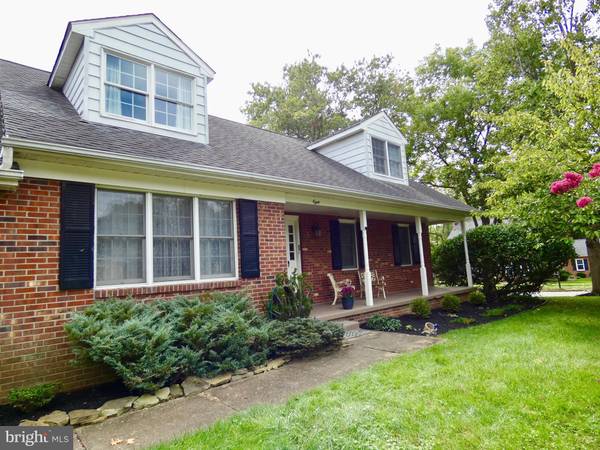 8 ALDHAM CT, Wilmington, DE 19803