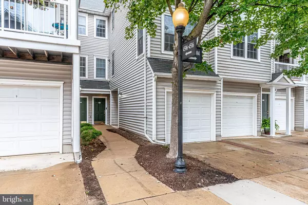 4514 SUPERIOR SQ #4514, Fairfax, VA 22033