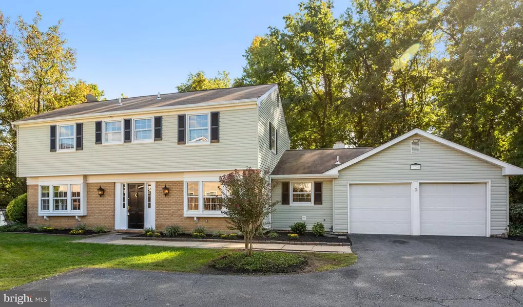 7204 WICKFORD DR, Alexandria, VA 22315