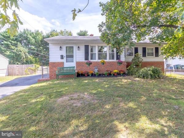 15 PRANGS LN, New Castle, DE 19720