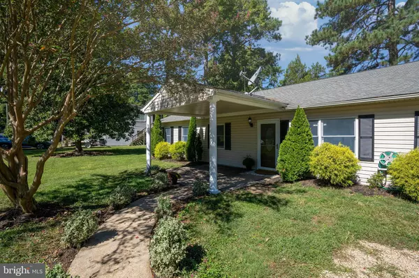 Colonial Beach, VA 22443,58 NORTH CEDAR