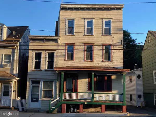 Pottsville, PA 17901,313-15 LAUREL