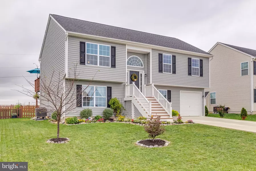 50 PIPING PLOVER WAY, Martinsburg, WV 25405