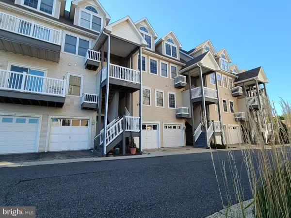 Havre De Grace, MD 21078,207-A POINTE WAY #24