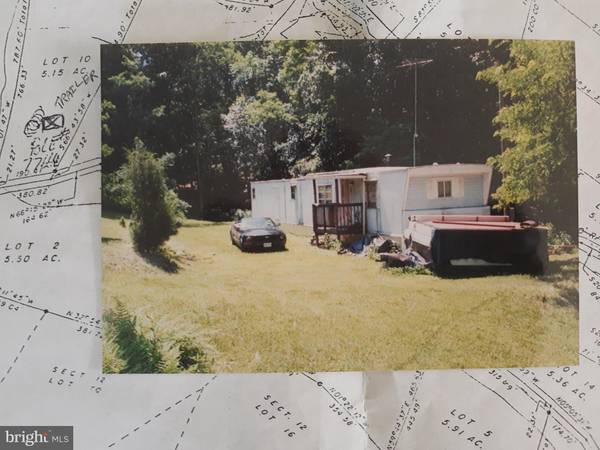 1963 SELDOM SEEN LN, Great Cacapon, WV 25422