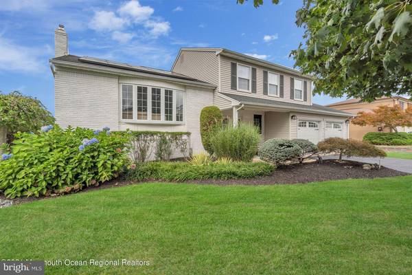 1 CONCORD DR, Freehold, NJ 07728