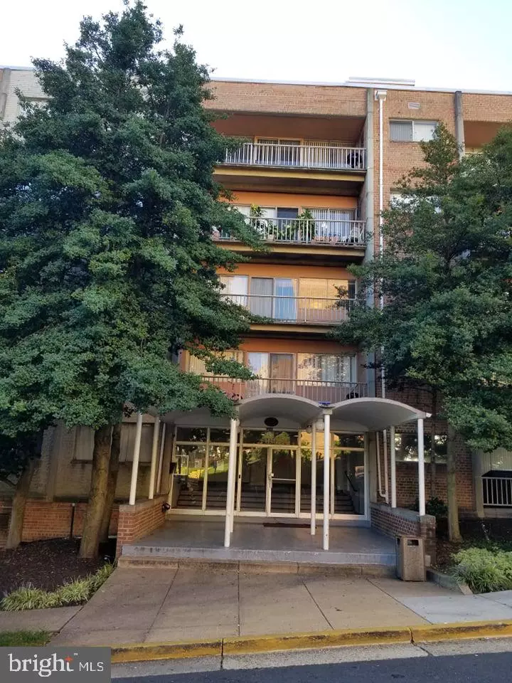 Alexandria, VA 22312,5801 QUANTRELL AVE #508