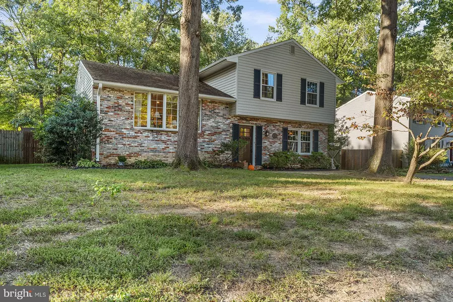 10 OLYMPIC DR, Fredericksburg, VA 22408