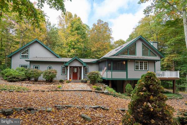 326 FAWN RD, Pocono Lake, PA 18347