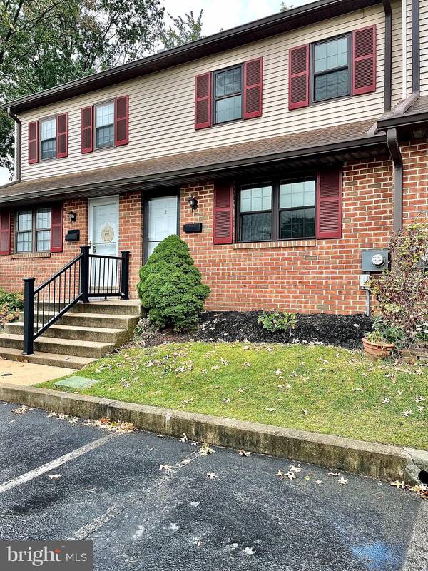 1006 N YORK RD #2, Willow Grove, PA 19090