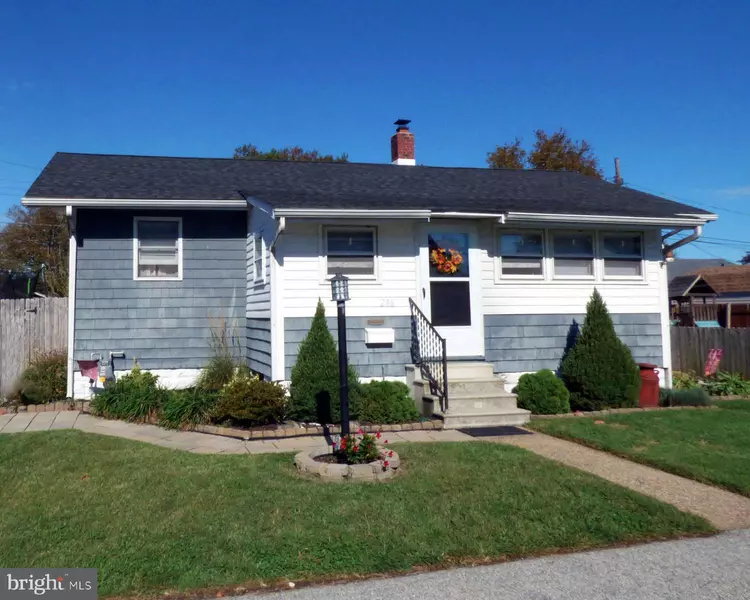 246 E ST, Carneys Point, NJ 08069