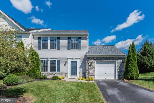 13 SPANISH MOSS CT, Chambersburg, PA 17202