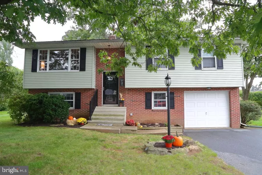 474 HAVERHILL RD, Lancaster, PA 17601