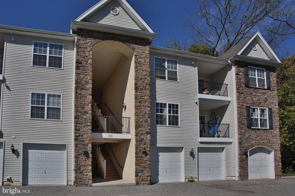 131 1ST AVE #11, Collegeville, PA 19426