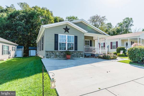 54 CURRY AVE, Conowingo, MD 21918